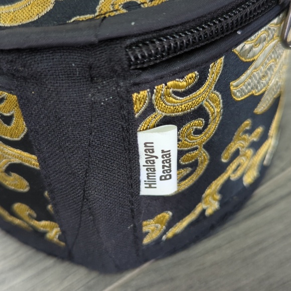 Black and Gold Tibetan Singing Bowl Set 4" - Picture 5 of 5